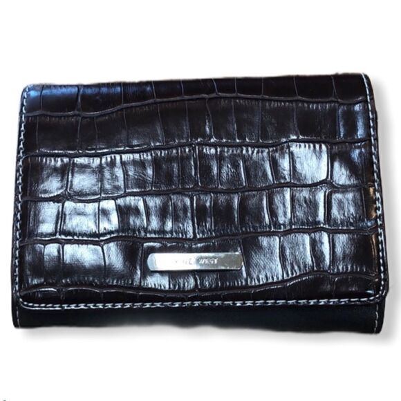 𝅺nine West Brown Croc Embossed Faux Leather Wallet - Picture 1 of 8
